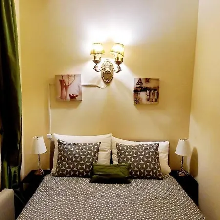 Appartement By The River Boedapest